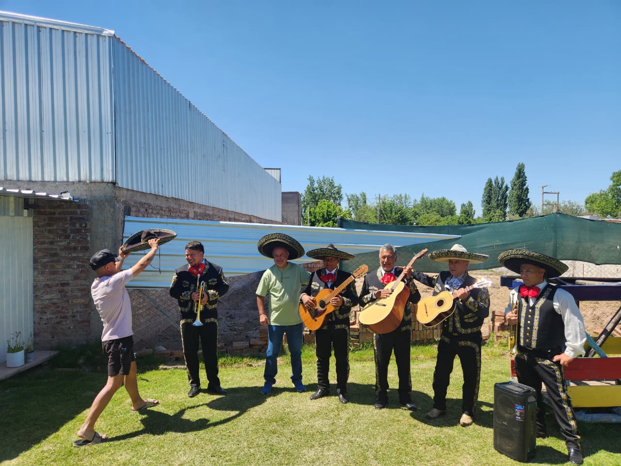 Grupo Mariachi Sangre Azteca